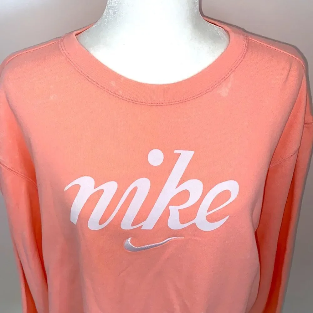 NIKE Sweatshirt - Picture 2 of 10